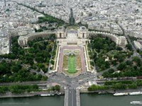 эйфелева башня (tour eiffel)