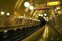 ночные, исторические экскурсии по парижскому метро